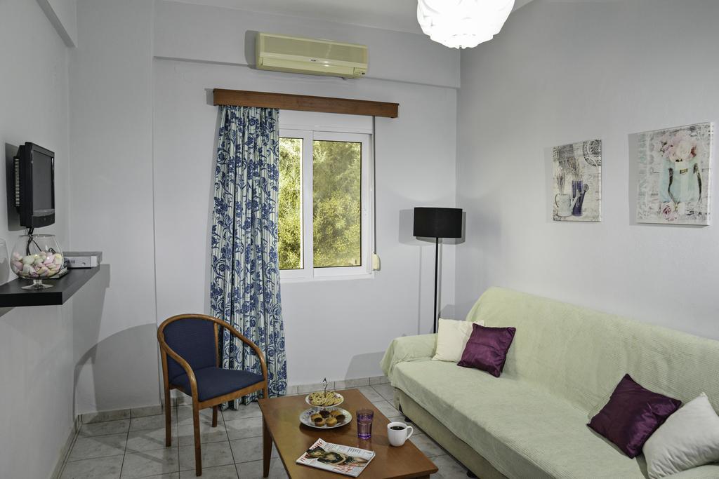 Helios Apartments Plakias Pokoj fotografie